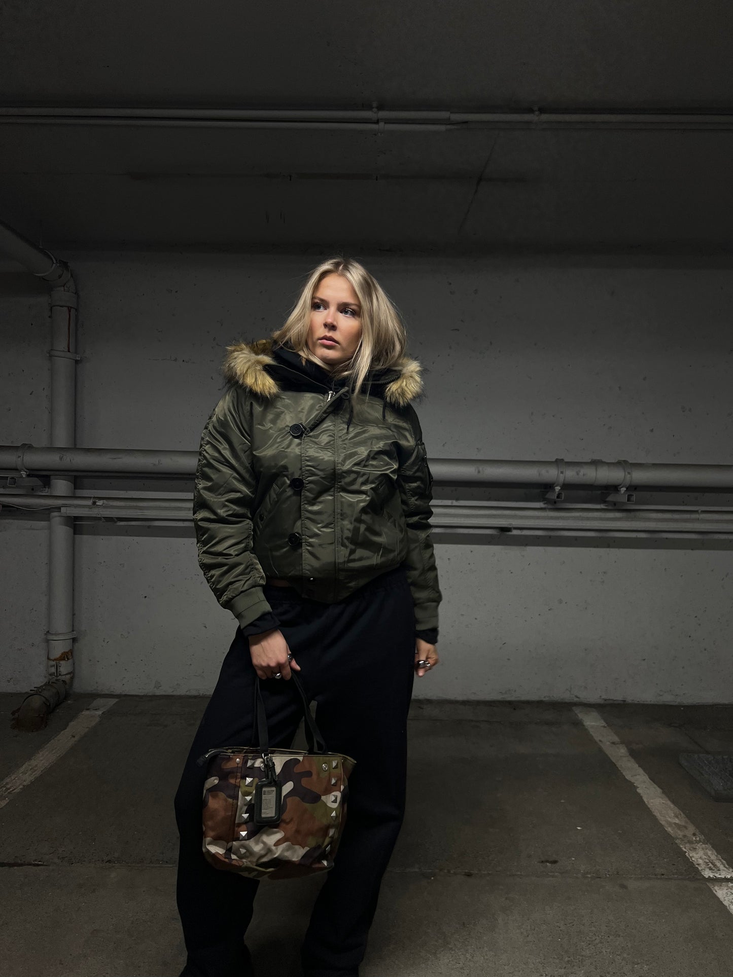 ÚLPA MEÐ LOÐI GRÆN