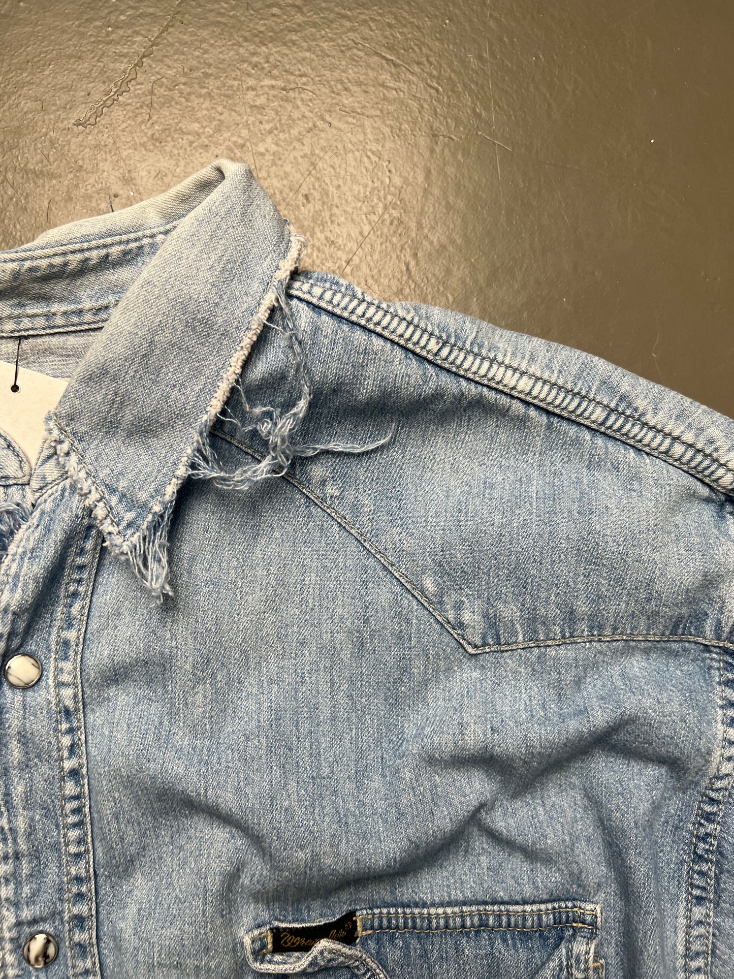 Gallaskyrta Distressed