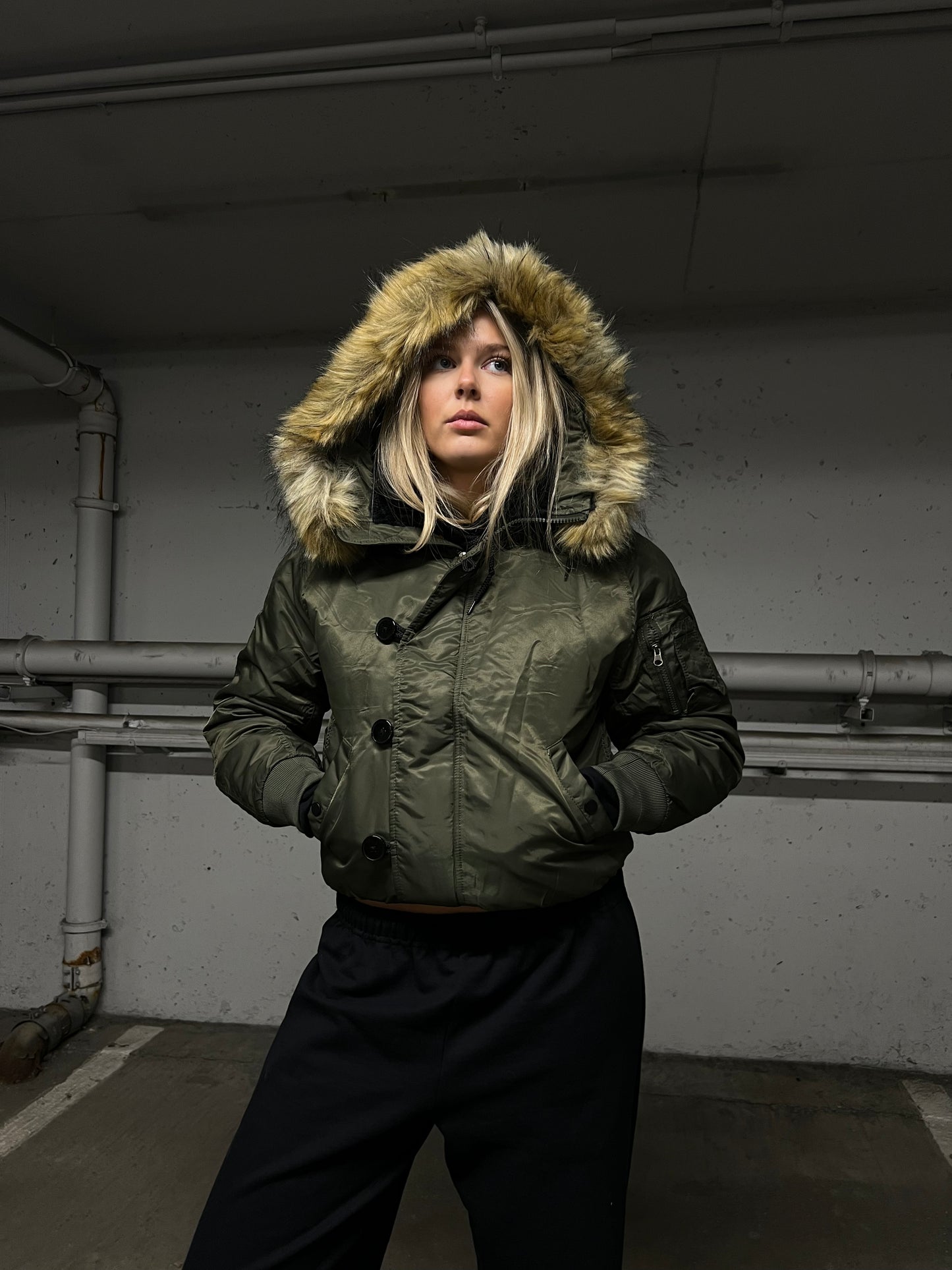 ÚLPA MEÐ LOÐI GRÆN