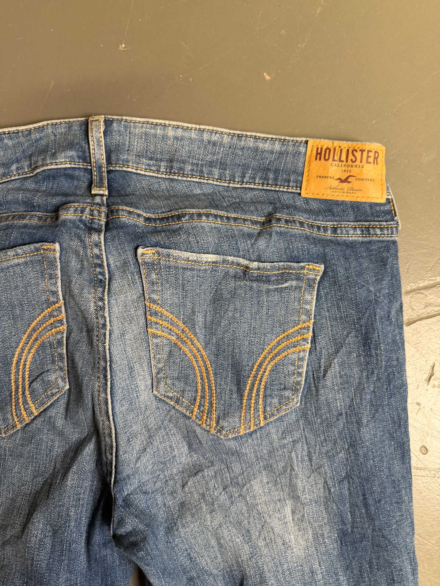 Buxur Útvíðar Hollister