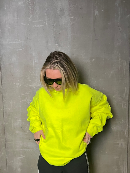 HÁSKÓLAPEYSA NEON GUL