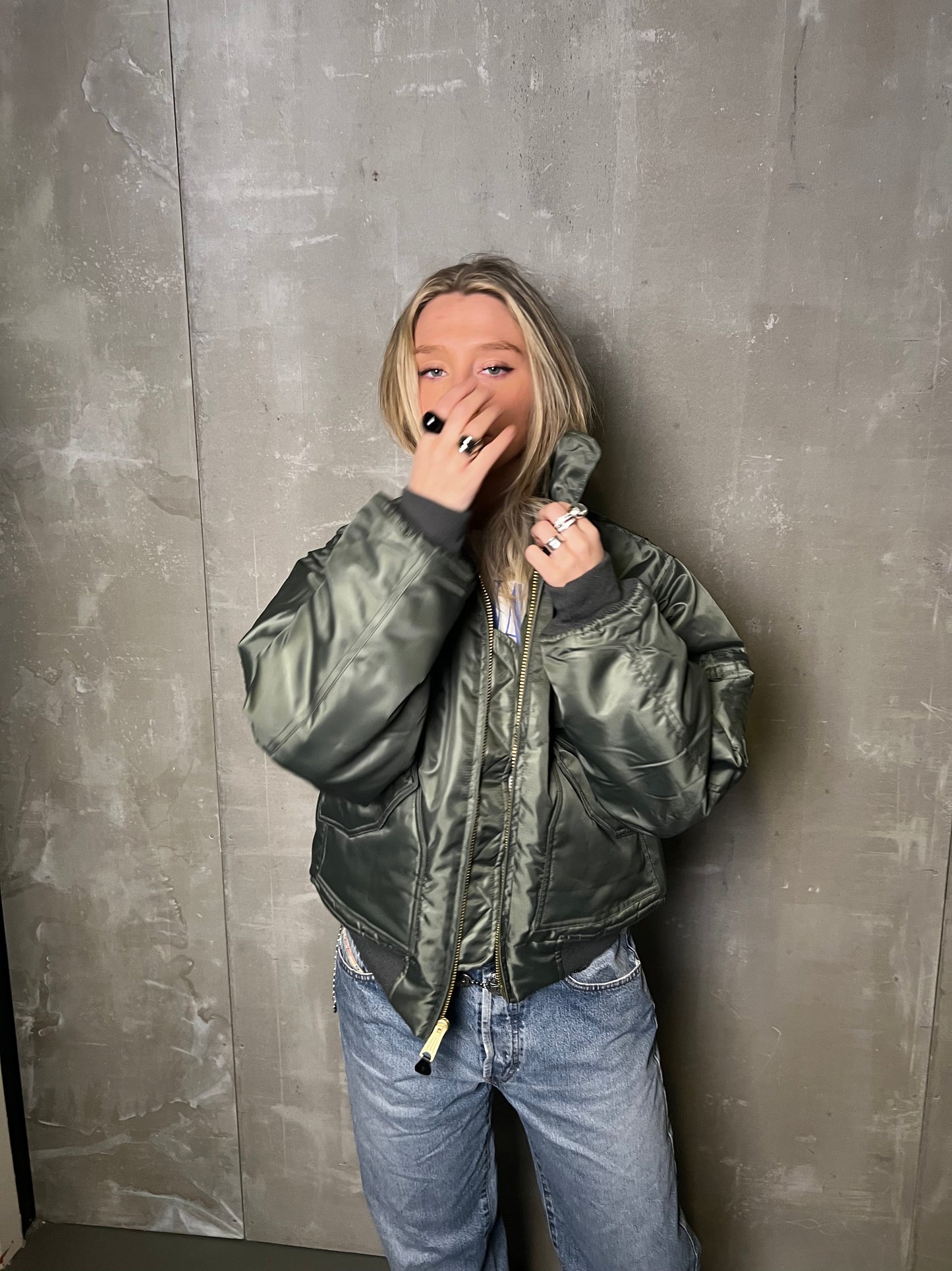 BOMBER MEÐ KRAGA GRÆNN