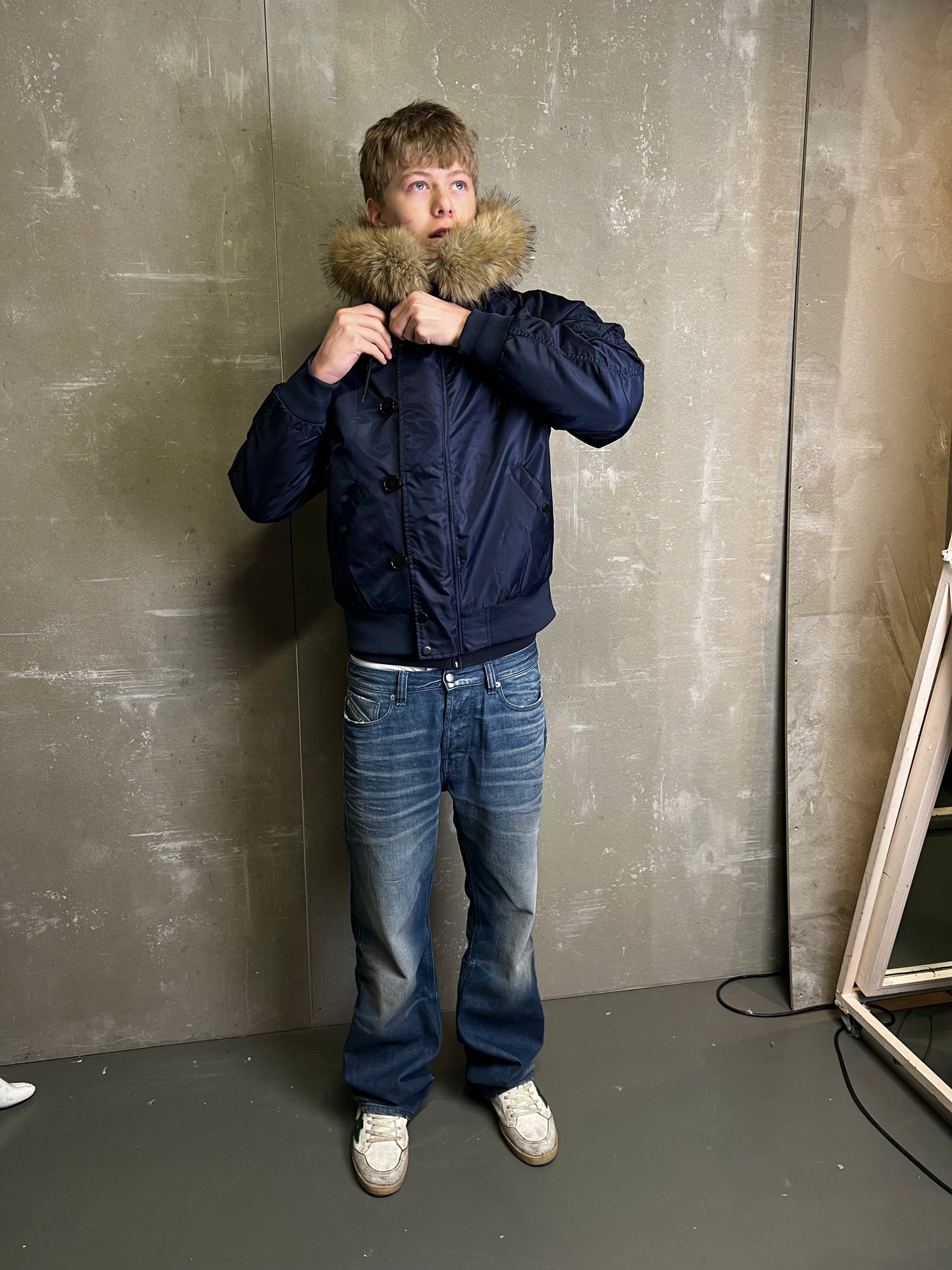 ÚLPA MEÐ LOÐI NAVY BLÁ