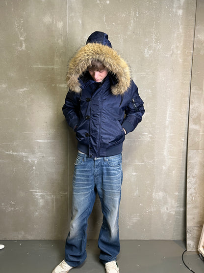 ÚLPA MEÐ LOÐI NAVY BLÁ