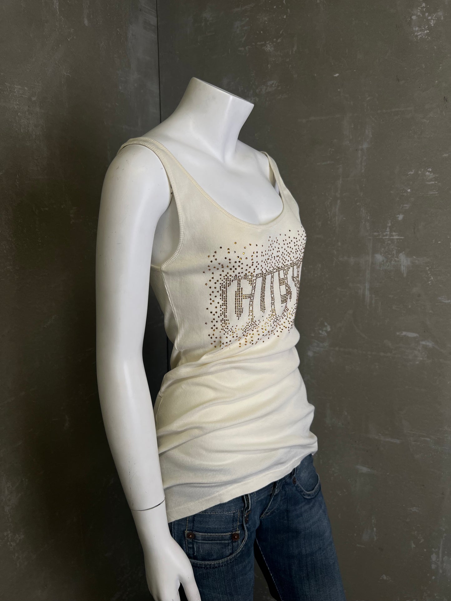 Toppur GUESS