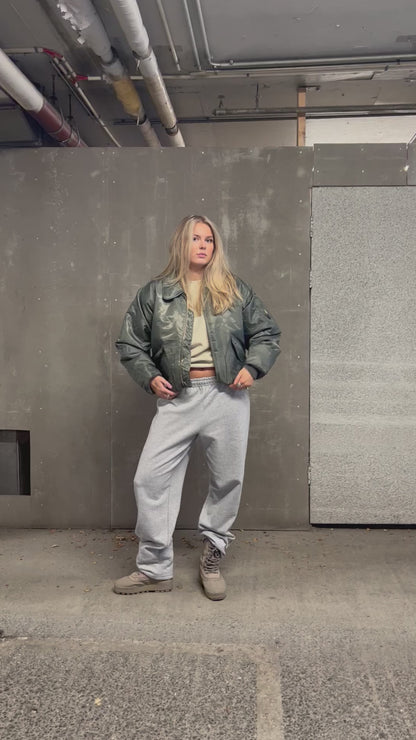 BOMBER MEÐ KRAGA GRÆNN